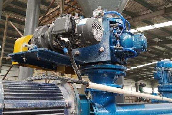 滑石粉負壓吸送系統運行成功 滑石粉負壓吸送系統運行成功